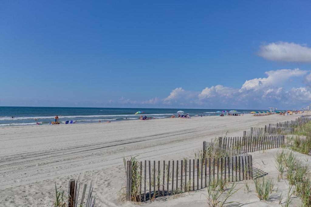 Cabana Section Of Myrtle Beach Awesome Ocean View From The Front,Exercise Trail,Pool,Shower Outside Villa Exterior photo