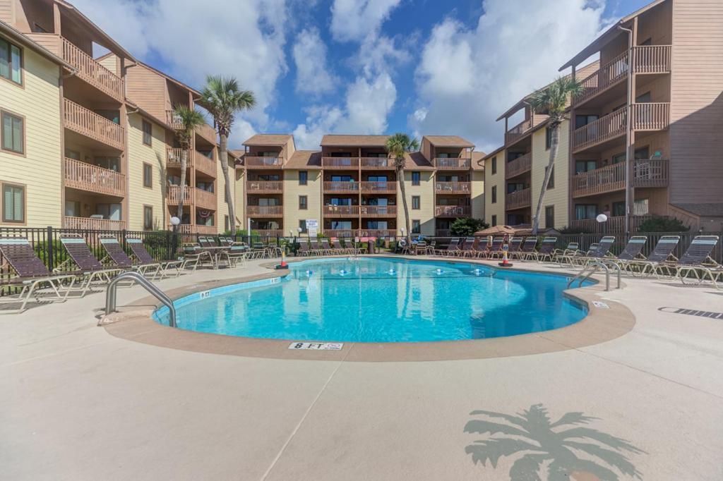 Cabana Section Of Myrtle Beach Awesome Ocean View From The Front,Exercise Trail,Pool,Shower Outside Villa Exterior photo