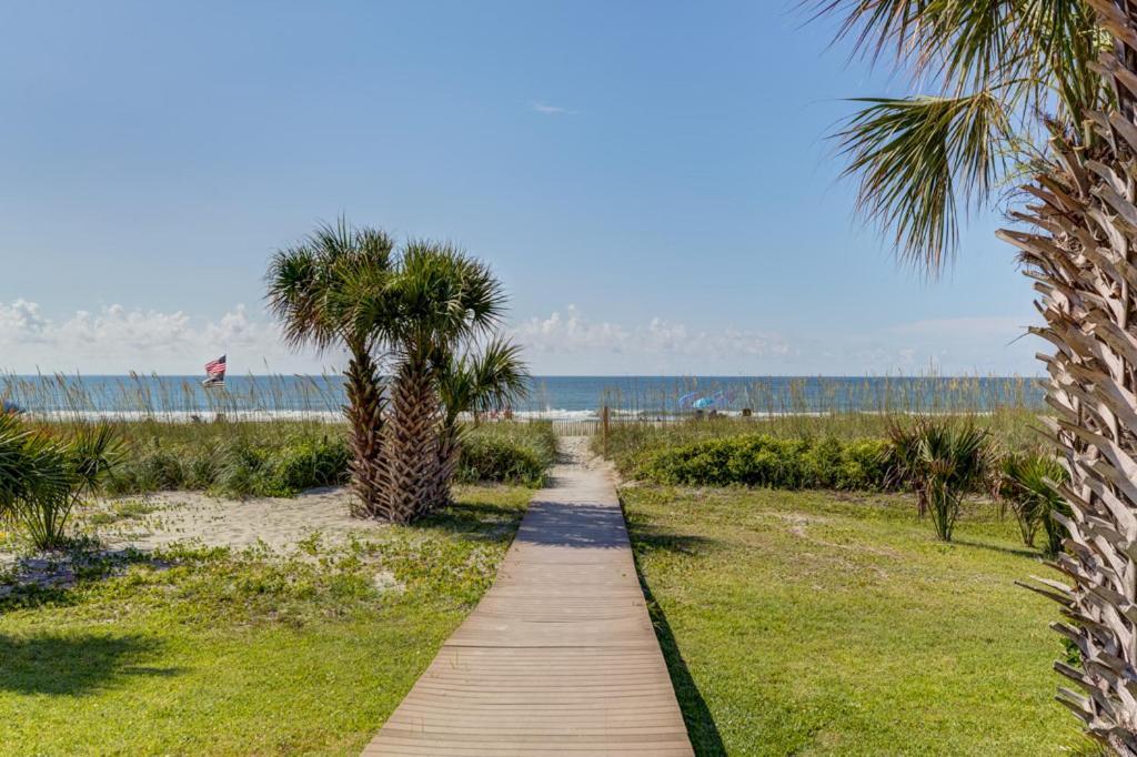 Cabana Section Of Myrtle Beach Awesome Ocean View From The Front,Exercise Trail,Pool,Shower Outside Villa Exterior photo