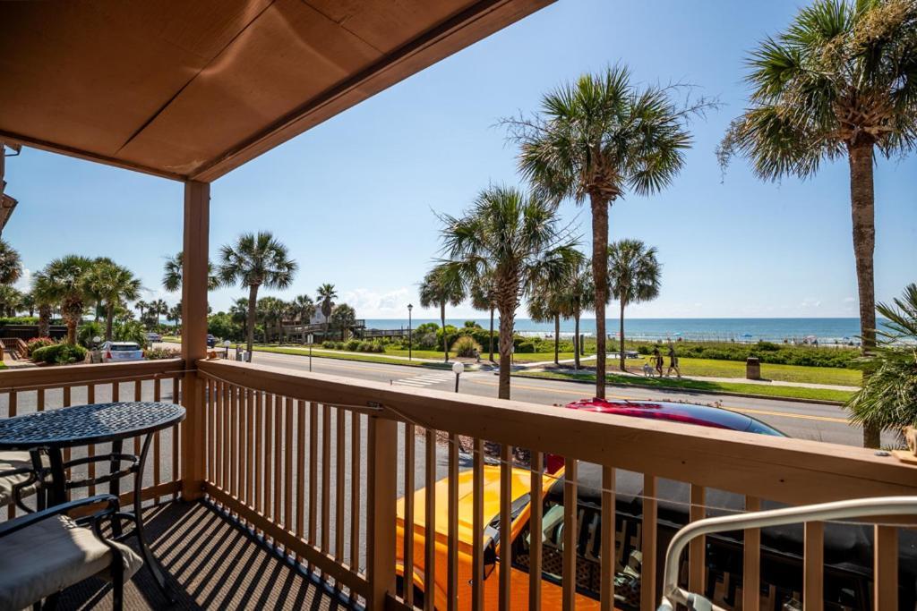 Cabana Section Of Myrtle Beach Awesome Ocean View From The Front,Exercise Trail,Pool,Shower Outside Villa Exterior photo